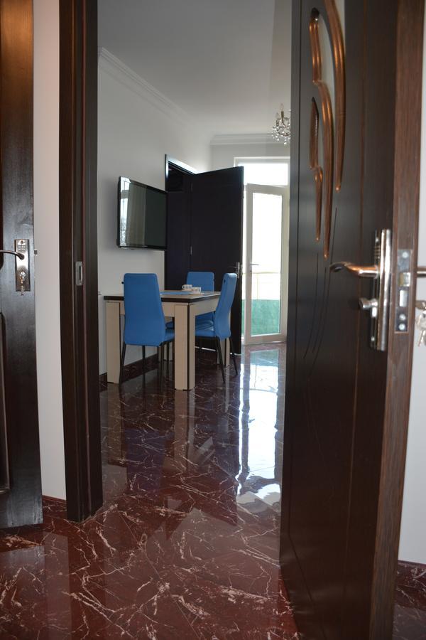 Apartment Nona Vox บาทูมิ ภายนอก รูปภาพ